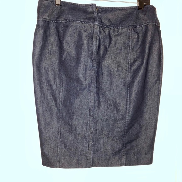 NWT High Waisted Express Chambray pencil skirt - Picture 2 of 3